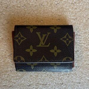 Louis Vuitton Monogram Card Wallet
